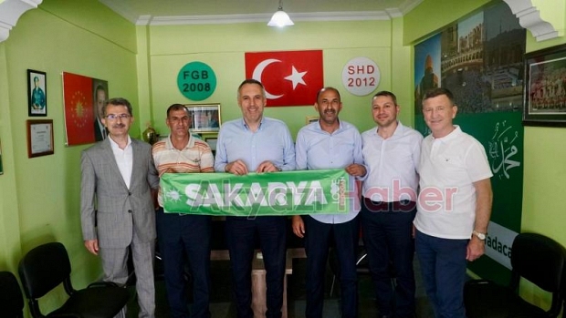 Yunus Tever Karapürçek'te vatandaşlarla buluştu