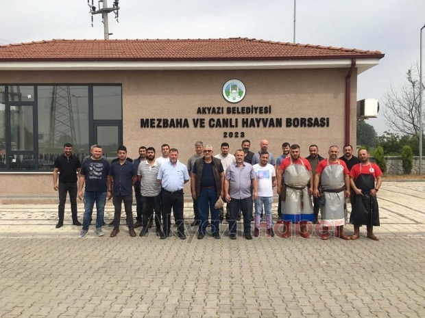 Akyazı Halk Eğitim'in Düzenlediği Kurban Kesim Kursu Sona Erdi
