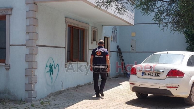 Hayata döndürmek için uzun süre kalp masajı yaptılar