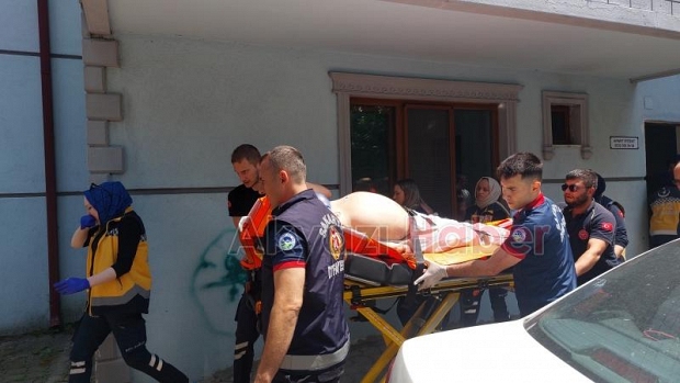 Hayata döndürmek için uzun süre kalp masajı yaptılar