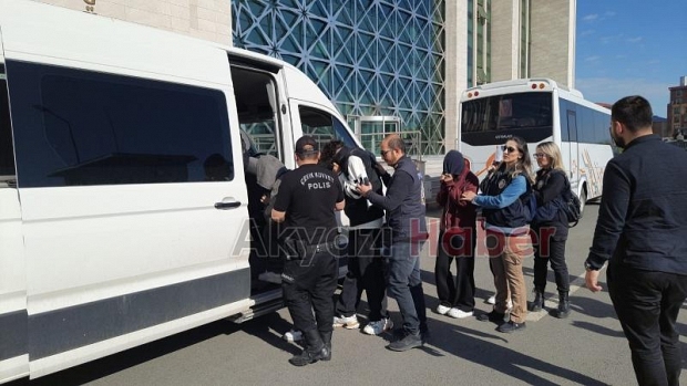 Dolandırıcılık çetesi çökertildi