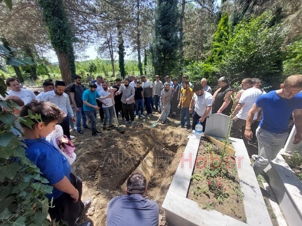 Sevim Karaoğlan Son Yolculuğuna Uğurlandı.