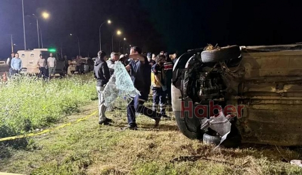 Bayram öncesi feci kaza; Kadın öldü, koca ağır yaralı