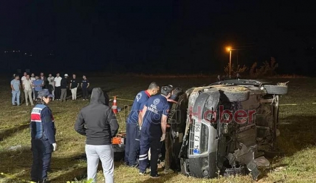 Bayram öncesi feci kaza; Kadın öldü, koca ağır yaralı