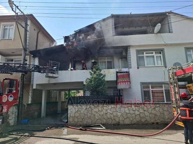 Bina yangını korkuttu