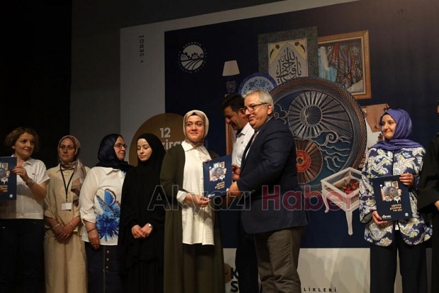 Akyazı SAMEK'te yıl sonu sergisi