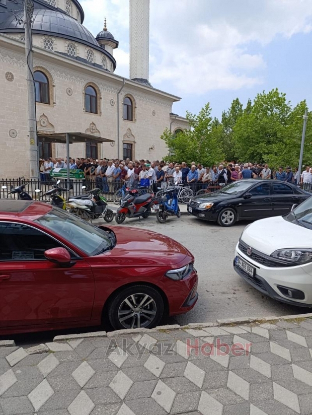 Cavit Çelik Dualarla Ebediyete Uğurlandı.