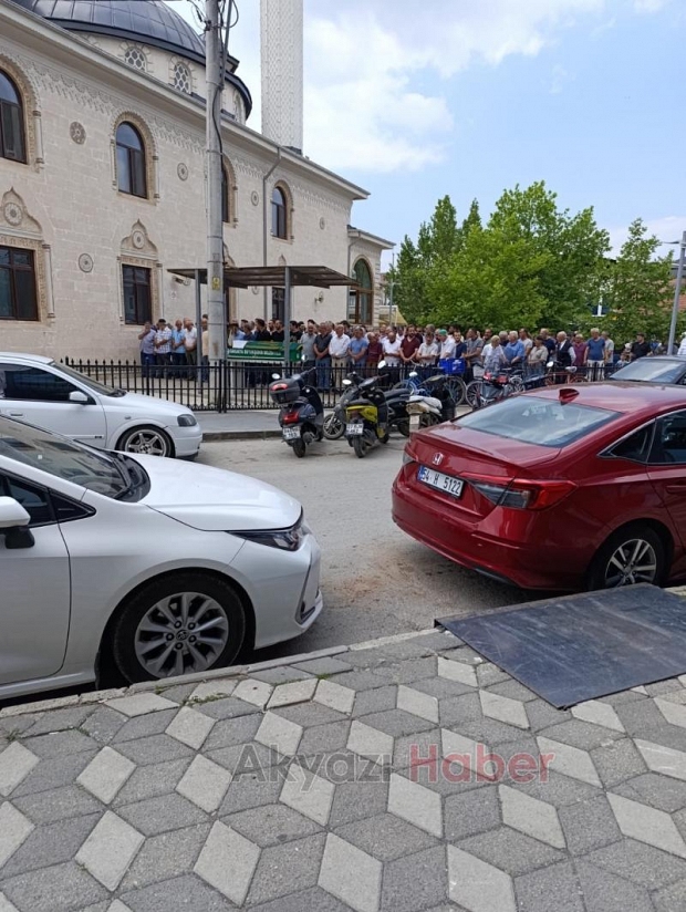Cavit Çelik Dualarla Ebediyete Uğurlandı.