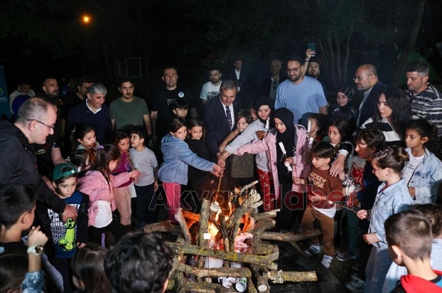 Kamp ateşini Başkan Yusuf Alemdar yaktı