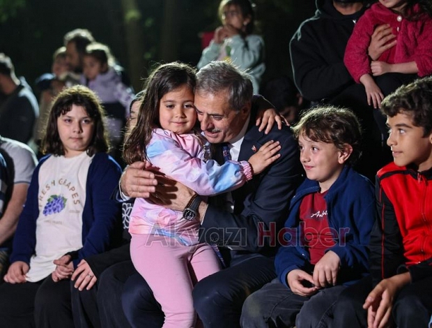 Kamp ateşini Başkan Yusuf Alemdar yaktı