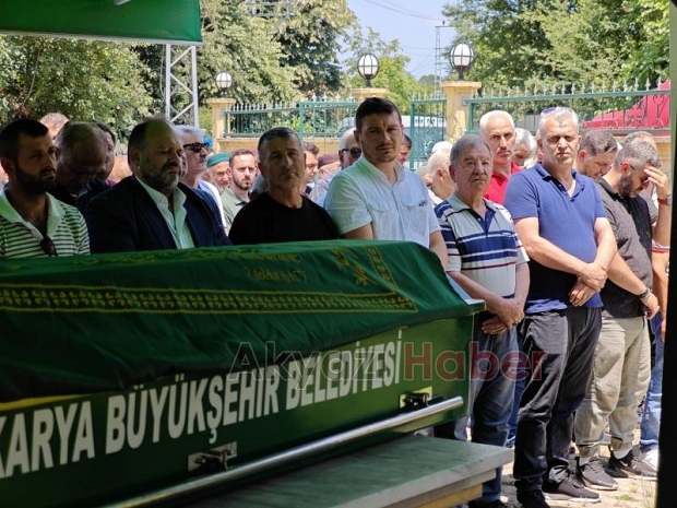Kalbine Yenilmişti, Toprağa Verildi.