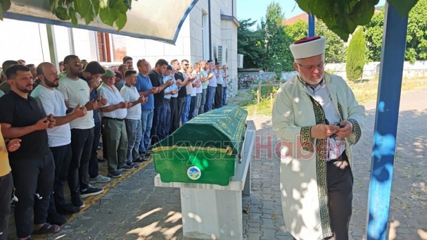 Otobüsçü Turgut Baştan a veda 