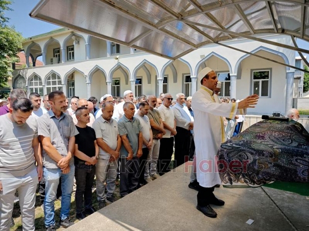 Fadime Hikmet Ebediyete Uğurlandı