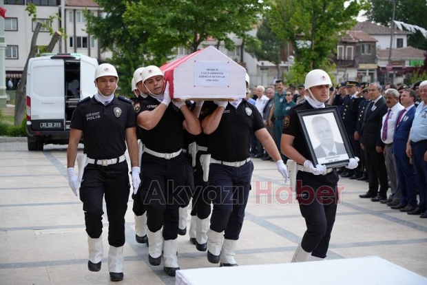 Akyazı eski Kaymakamı Erdoğan Beypınar'a son görev