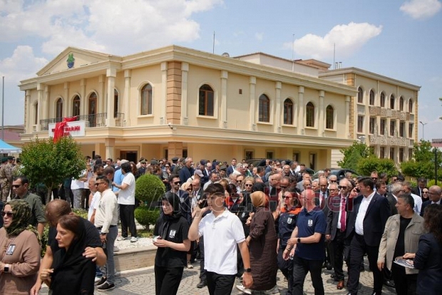 Akyazı eski Kaymakamı Erdoğan Beypınar'a son görev