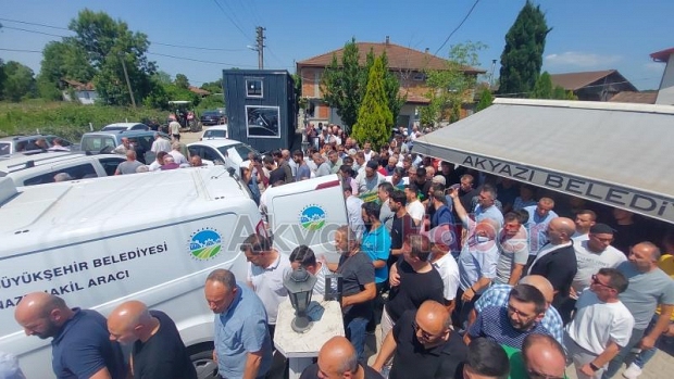 Kaza kurbanı adam toprağa verildi