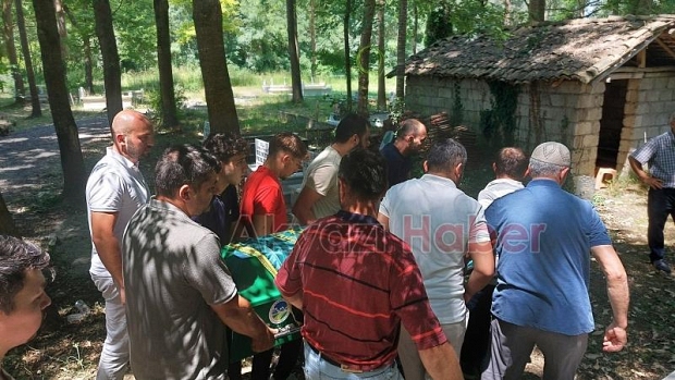 Kaza kurbanı adam toprağa verildi