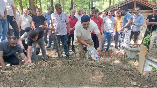 Kaza kurbanı adam toprağa verildi