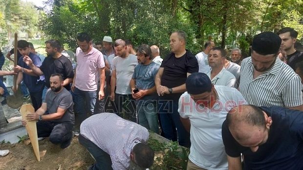Kaza kurbanı adam toprağa verildi