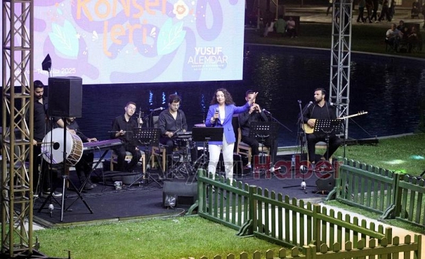 Büyükşehir’in yaz konserleri Elif Kayacan konseriyle devam etti