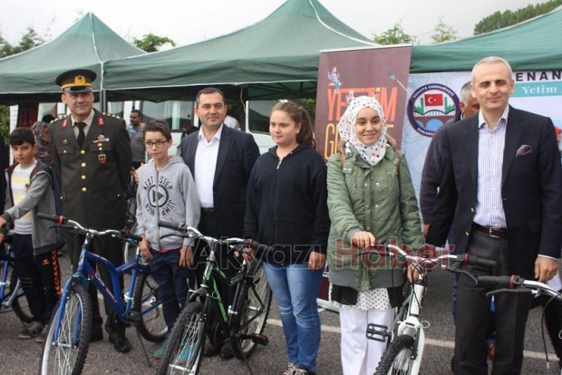 105 Yetim Çocuğa 105 Bisiklet Dağıtımı Gerçekleşti