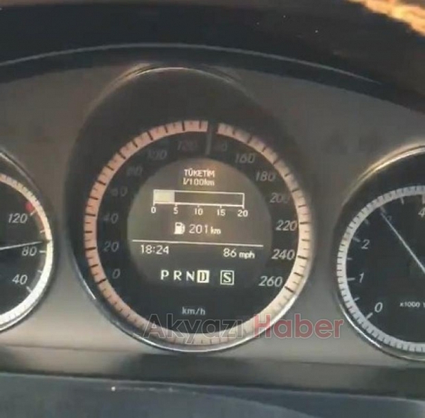 140 KM HIZLA MOTOSİKLETLE TEHLİKE HAREKET YAPTI
