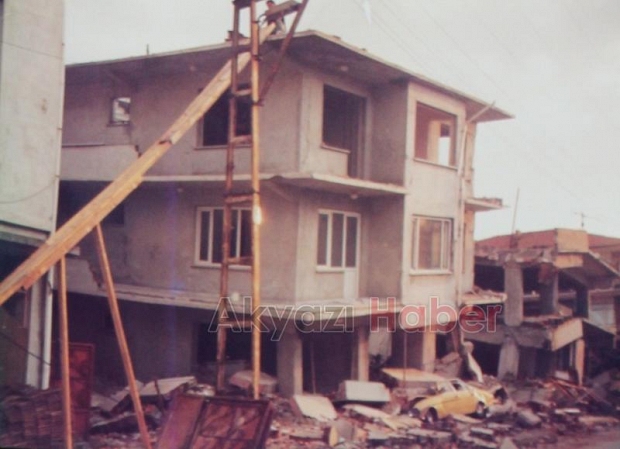 17 AĞUSTOS 1999