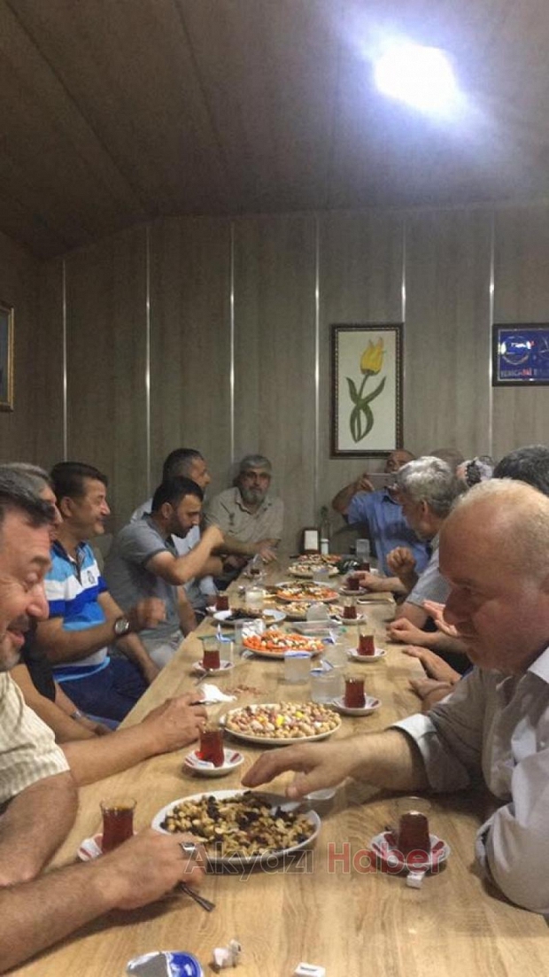 1986 Akyazı İmam Hatip Lisesi Mezunları Hasret Giderdi