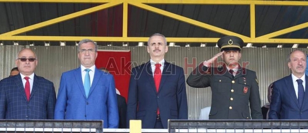 23 Nisan Akyazı da Coşkuyla Kutlandı