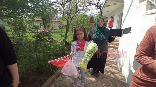 23 Nisanda doğan Çocuklara Sürpriz Doğum Günü 