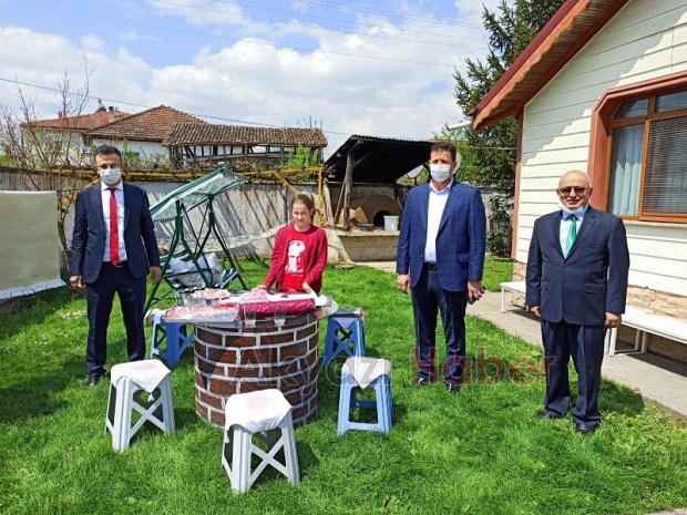23 Nisanda doğan Çocuklara Sürpriz Doğum Günü 