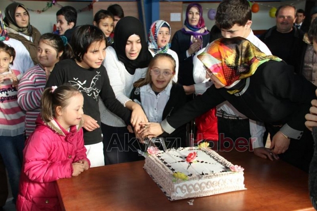  3 ARALIK DÜNYA ENGELLİLER GÜNÜ KUTLANDI