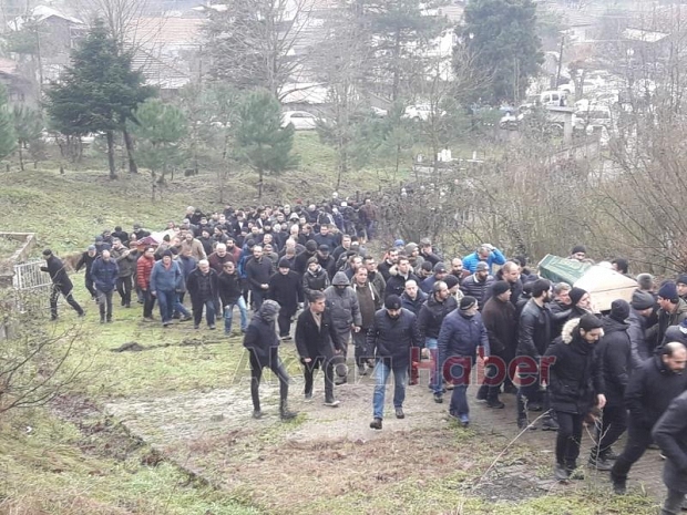 39 yaşındaki mühendis  toprağa verildi