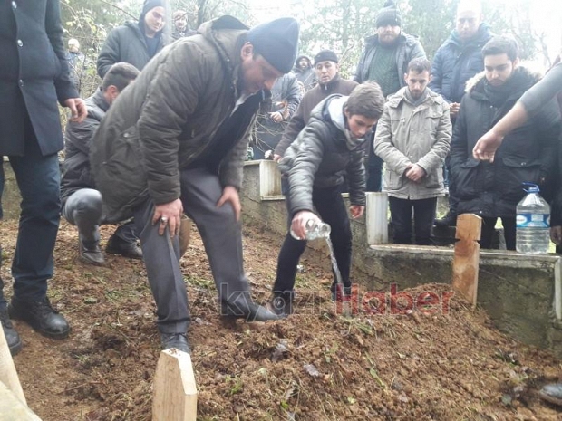 39 yaşındaki mühendis  toprağa verildi