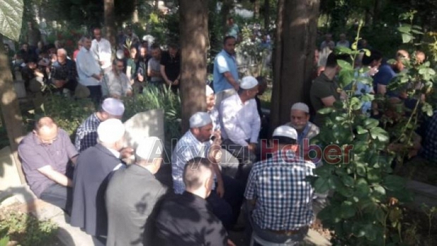 Abdükadir Hacım  Dualarla Defnedildi