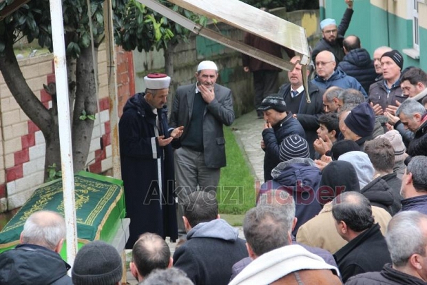 Abdurrahman amca dualarla defnedildi