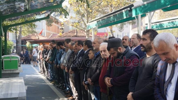 Abuloğlu Dualarla Defnedildi