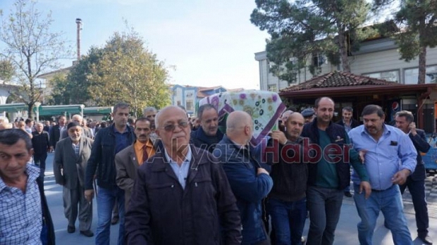 Abuloğlu Dualarla Defnedildi
