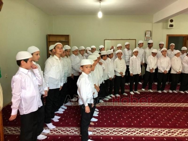 Acelle Yayla Kur’an Kursu Hatim Cemiyeti Yapıldı