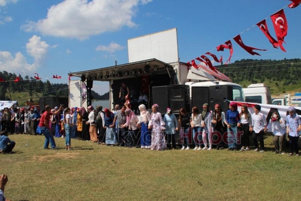 Acelle Yayla Şenlikleri Sona Erdi