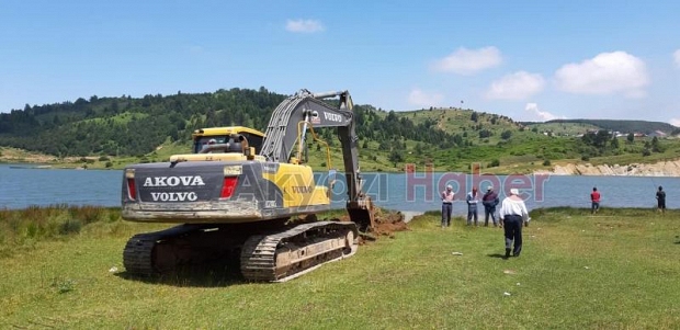 Acelle Yaylasının Şebeke Su Hattı Yenilendi