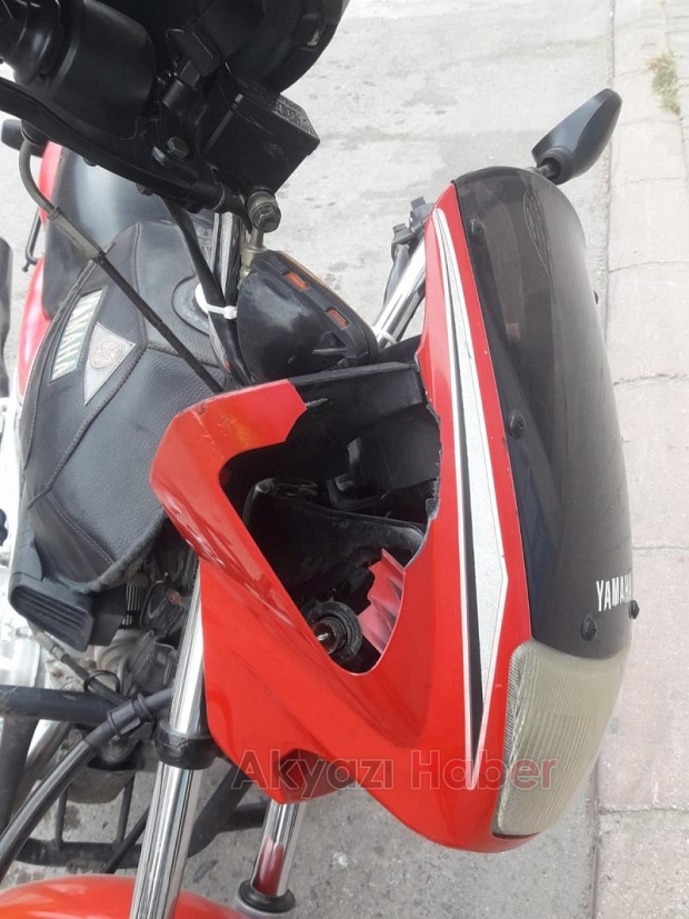 Ada caddesinde Motosiklet Kazası