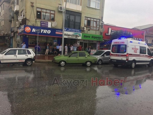 Ada Caddesinde Trafik Kazası