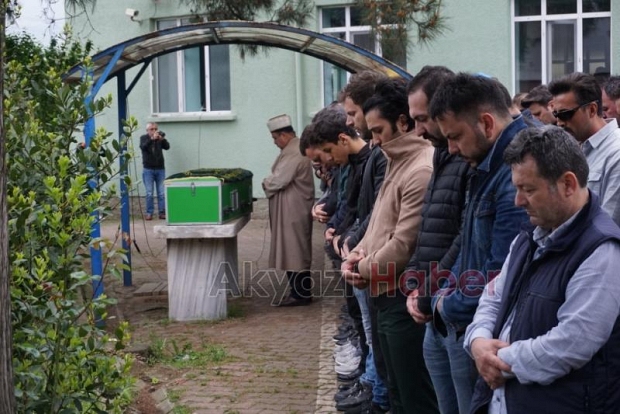 Adem Keskin Dualarla Defnedildi