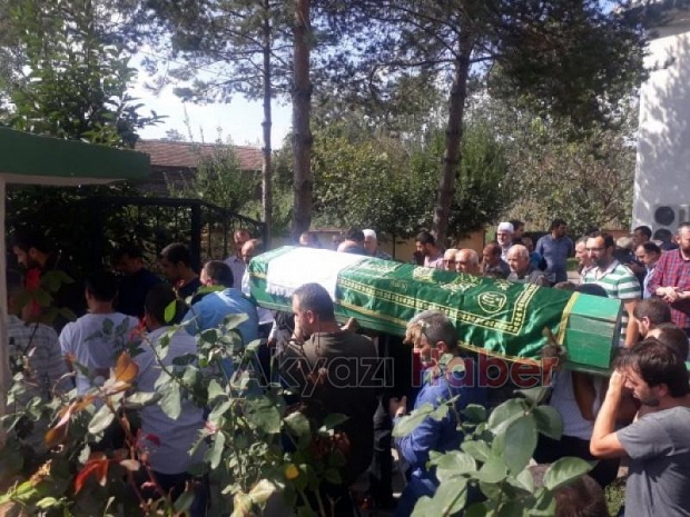 Ahmet Çavdaroğlu defnedildi