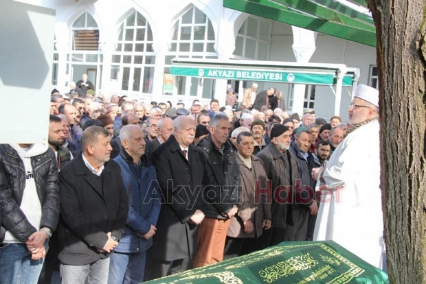 Ahmet Kınal Defnedildi