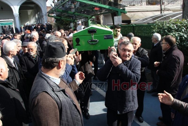 Ahmet Kınal Defnedildi