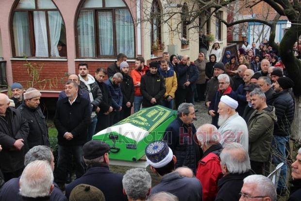 Ahmet Kınal Defnedildi