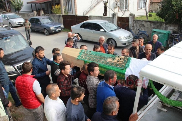 Ahmet Sogukcelik Dualarla Defnedildi Akyazi Haber Akyazi Nin Bir Numarali Haber Sitesi Sakarya Haber