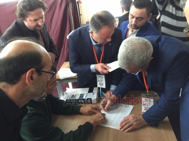 Ak Parti Akyazı 5 nci Olağan Kongresi Yapıldı 